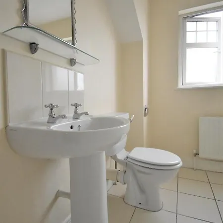 Secure Ennis Road Serviced Apartman Limerick Junction